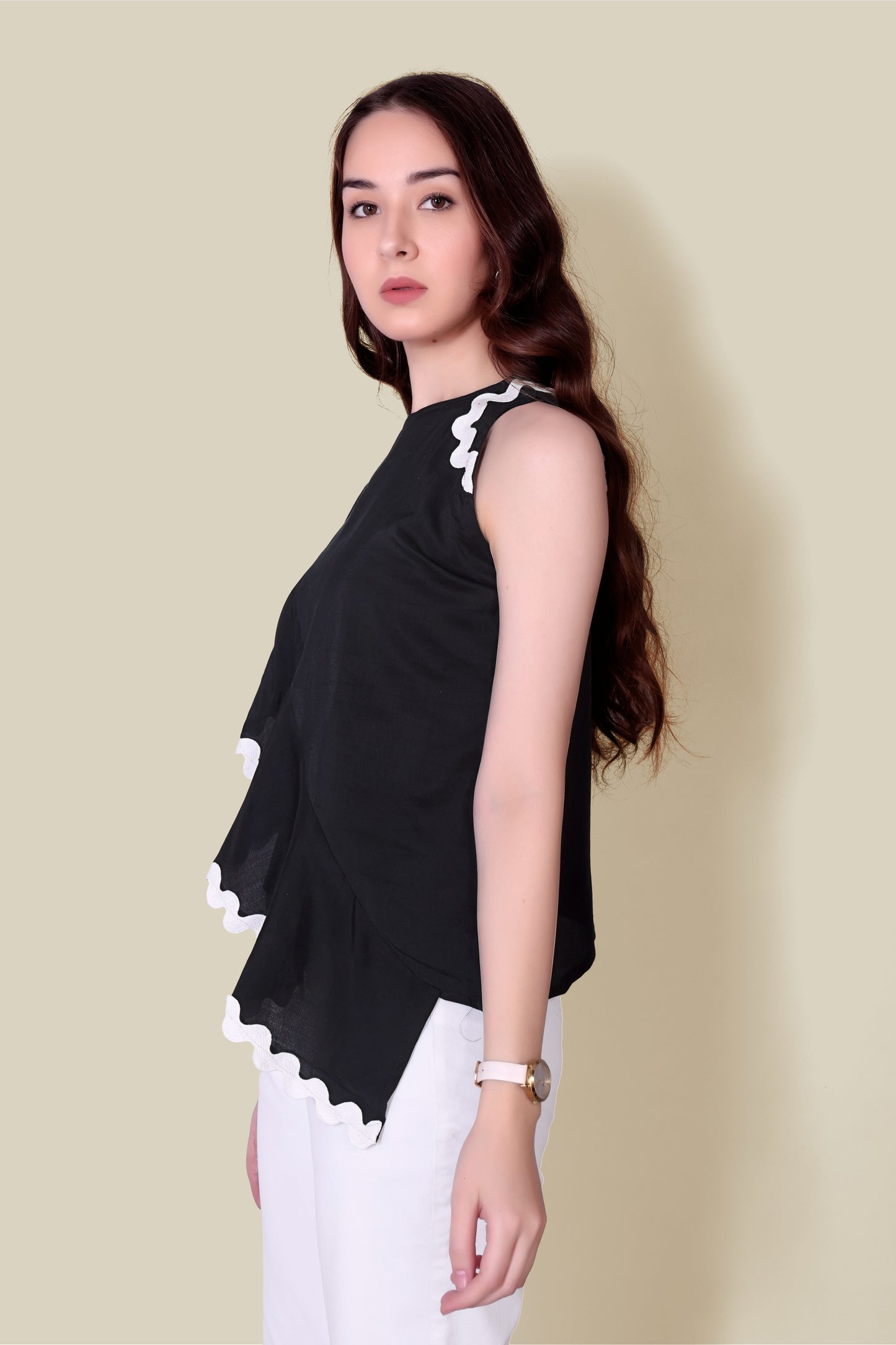 Dusty Pink Linen Jacquard Top with Black Twin Collar Detailing