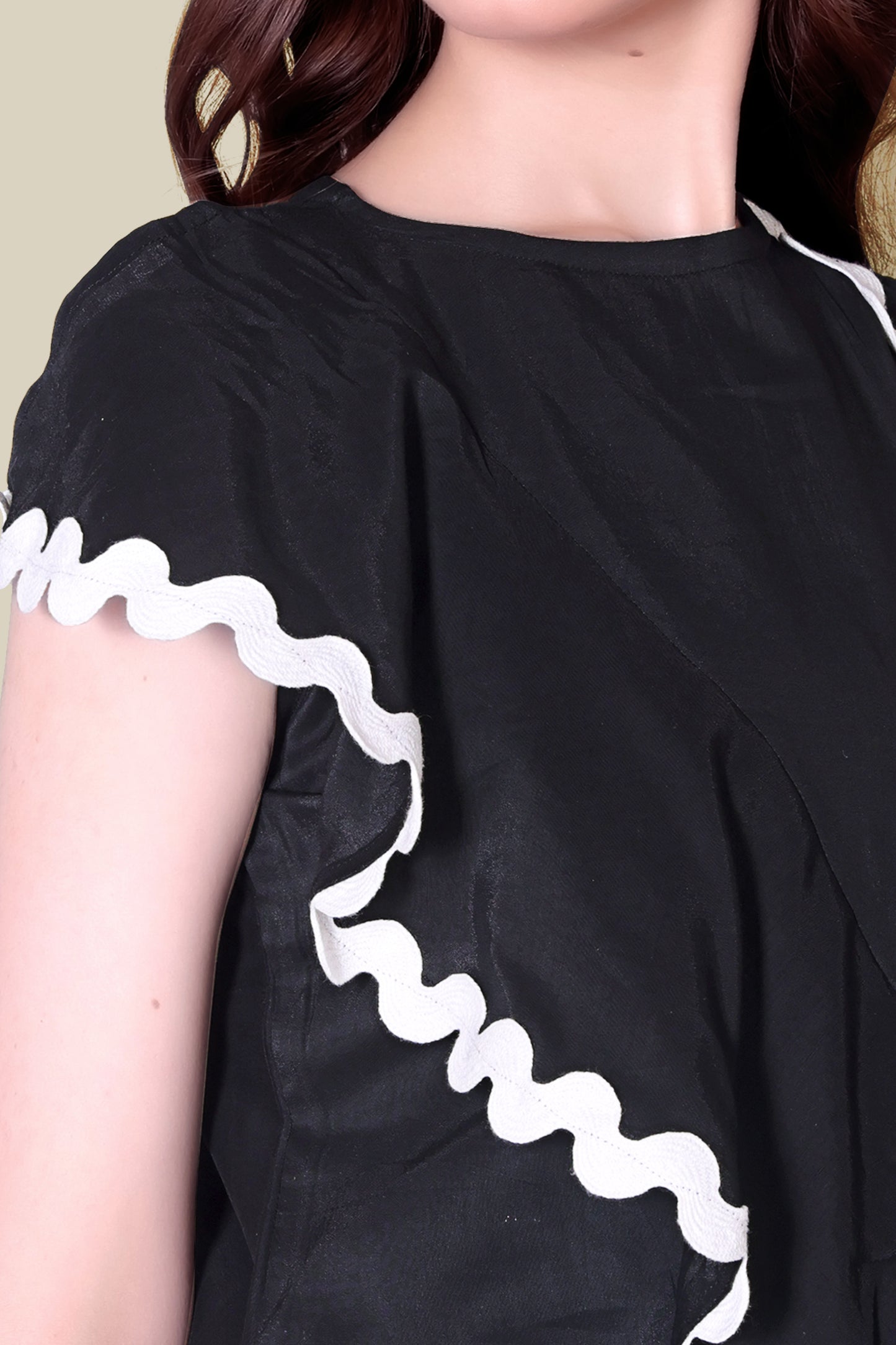 Dusty Pink Linen Jacquard Top with Black Twin Collar Detailing